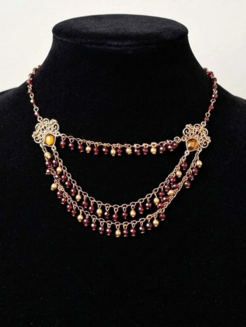 Carolina Herrera Victorian Revival Filigree Ruby Red Dangle Festoon Necklace Y2k